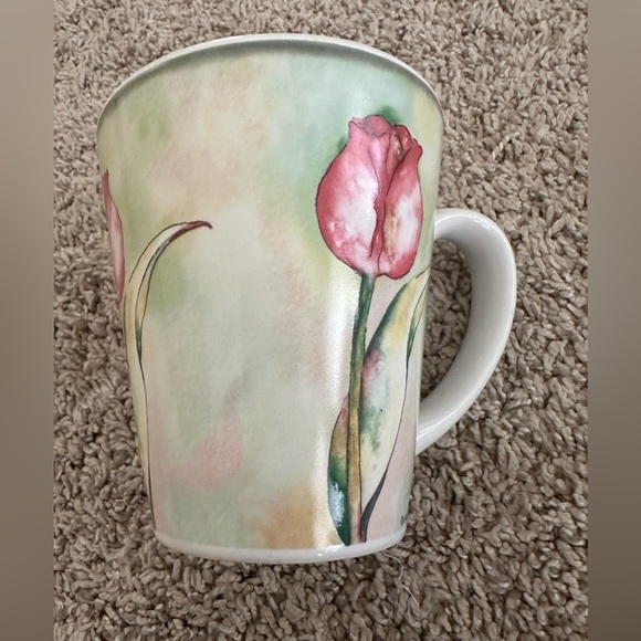 Oneida Sakura stoneware mug. Les Fleur design of a tulip. - Picture 2 of 5